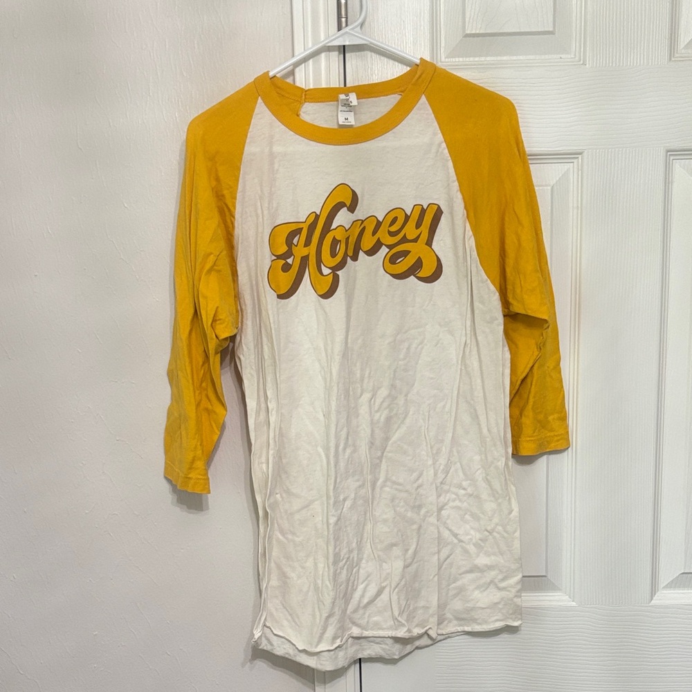 Savannah Bee Company Graphic Raglan Tee